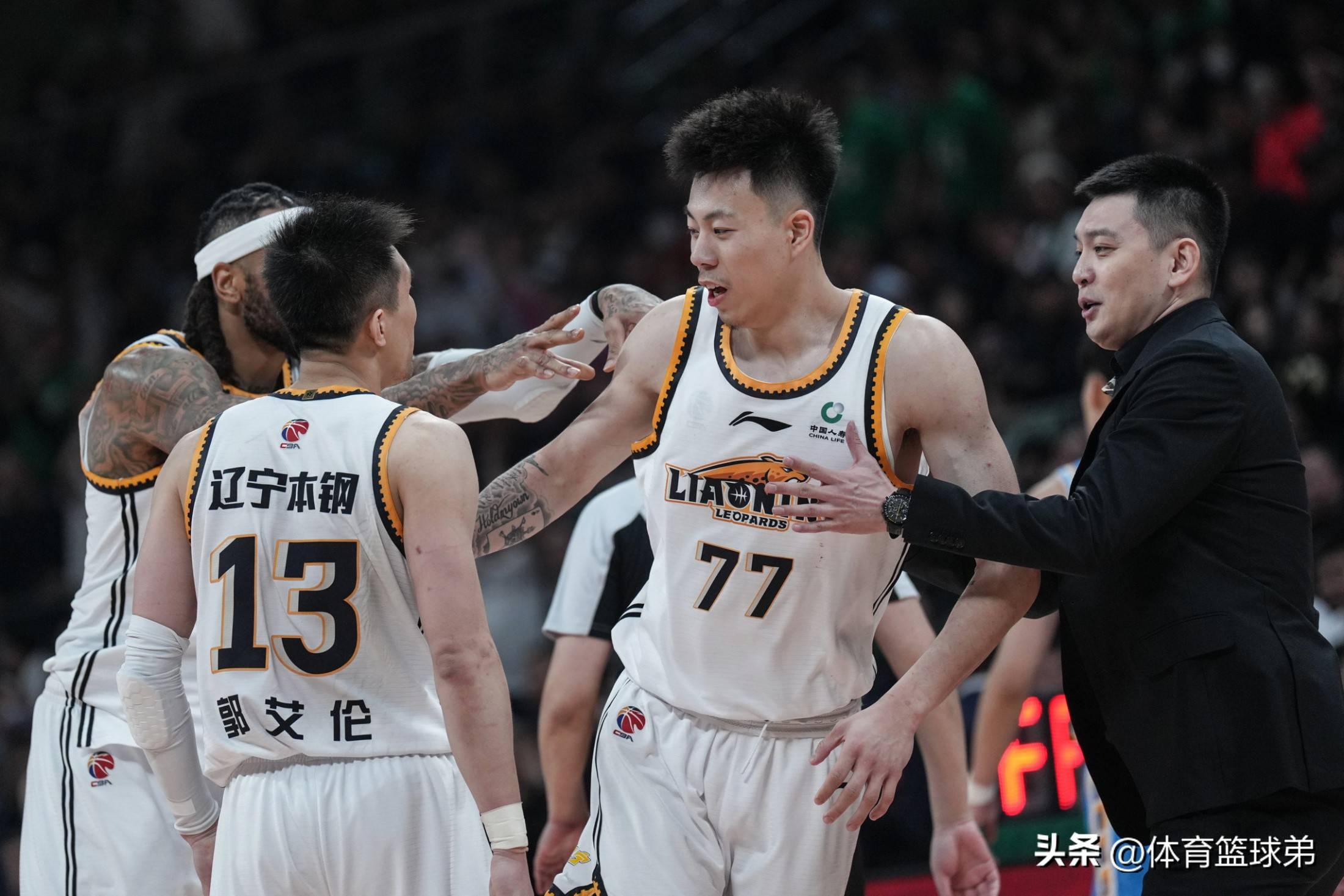 转折点！辽宁本钢复出首秀；足总杯关键时刻攻防权衡；底气十足；资深球员宣示担当的简单介绍