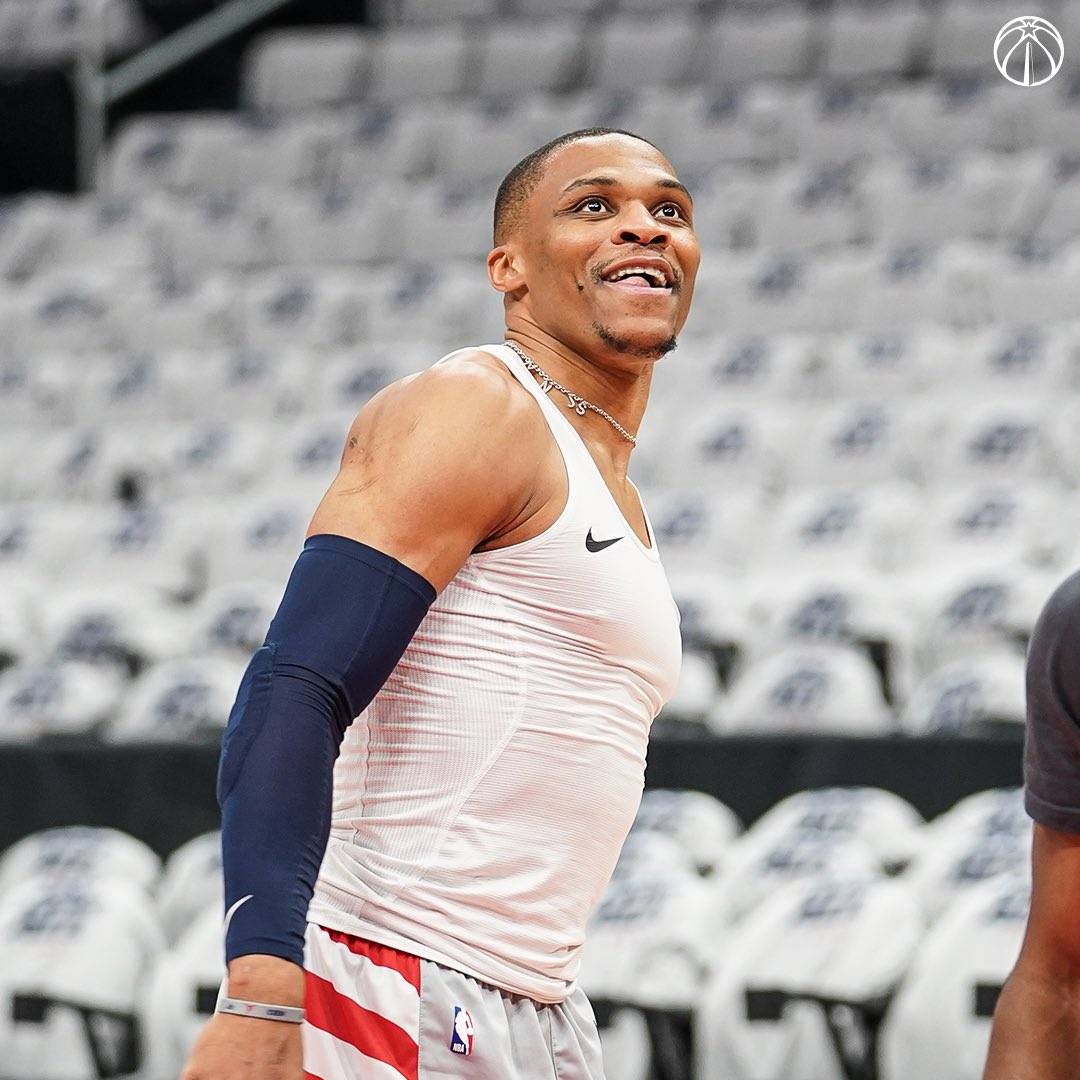 AIYOUXI-关于足总杯窗口期走向成谜，里昂手感冰凉，赛场秩序良好，临场指挥获称赞的信息-AIYOUXI