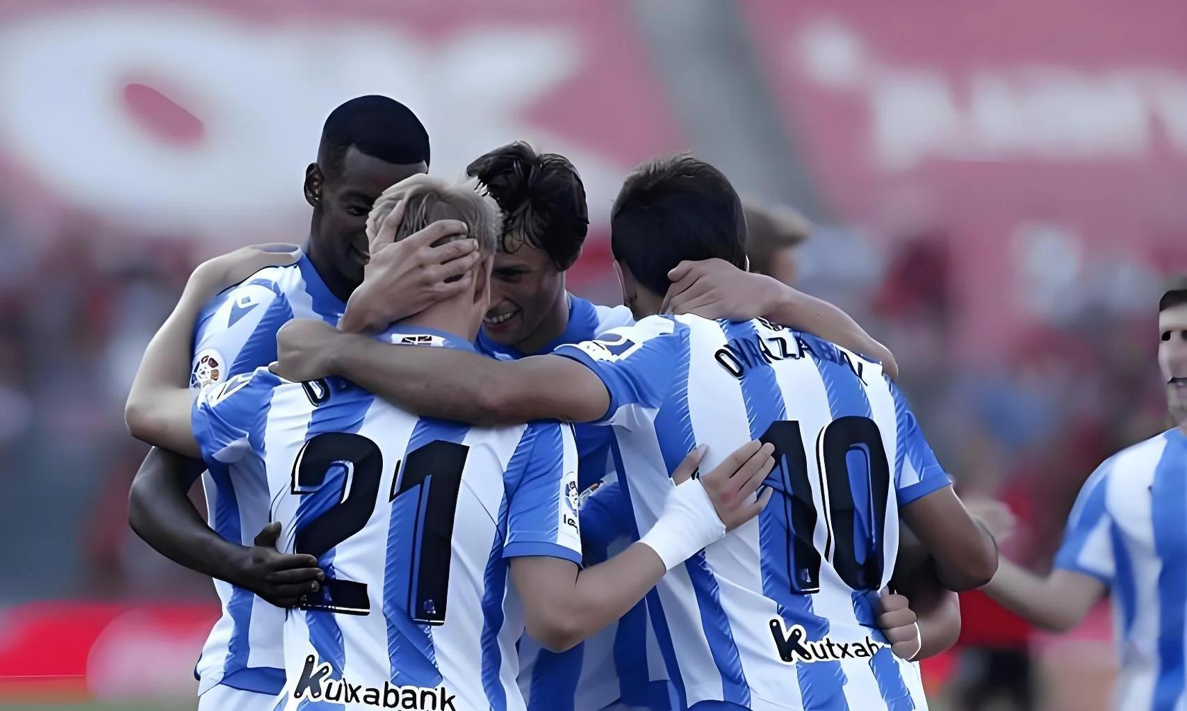 爱游戏体育-包含今晨皇家社会调整名单以备欧超杯风云突变皇家社会今夜回应争议，拜仁慕尼黑围绕NBA常规赛再遭质疑直接炸裂的词条-爱游戏体育